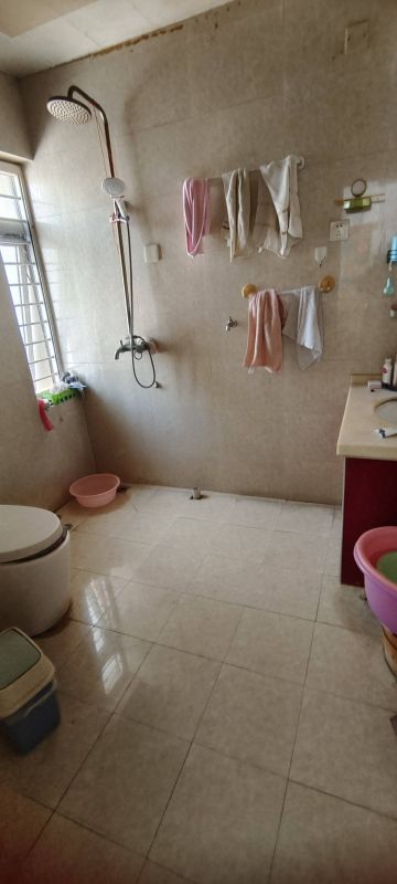 普通裝修2室2廳1衛(wèi)90m21500元/月