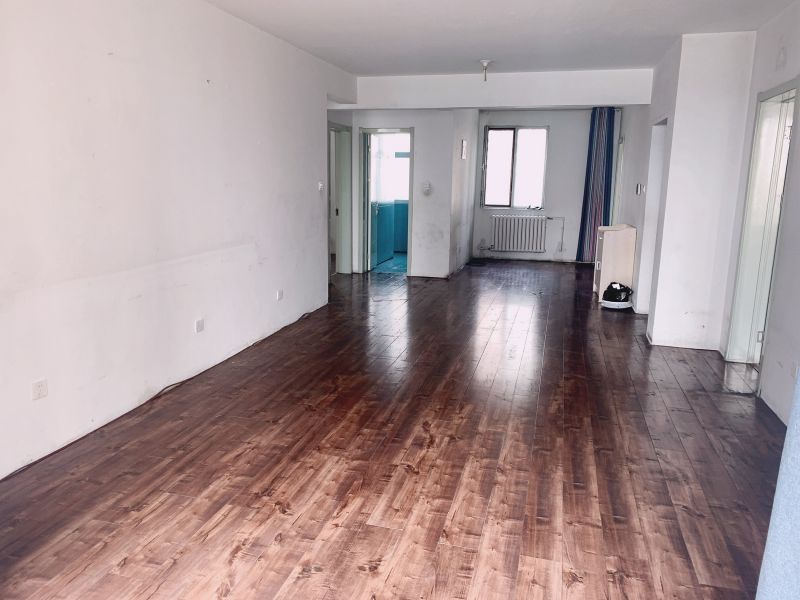 狀元府簡裝4樓、有電梯，支持看房，要求整租