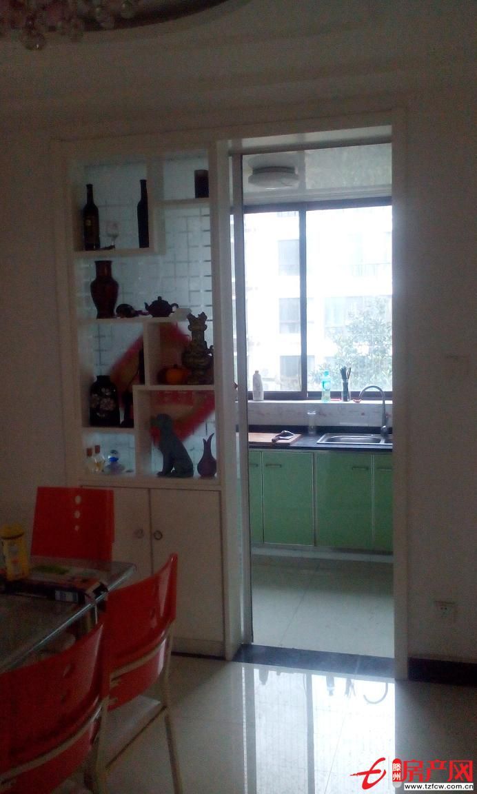 滕都帝景三室兩廳低價(jià)出售