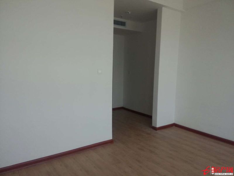 市政府對(duì)過精裝商住公寓