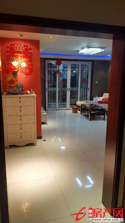 匯龍四季花園精裝房出售！