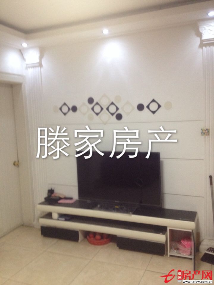 老實(shí)小學(xué)區(qū)房市中心稀有多層