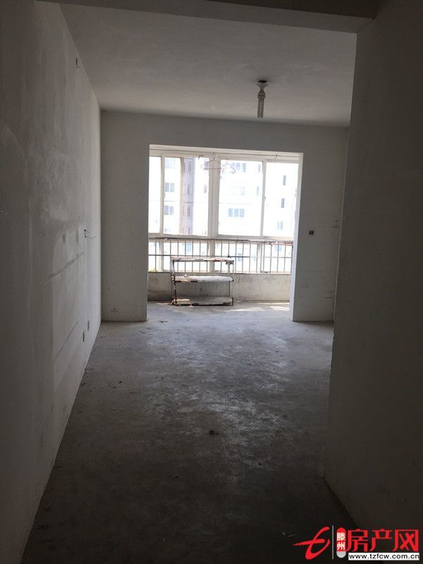 緊靠婦保院新院，是倉(cāng)儲(chǔ)居住的好去處