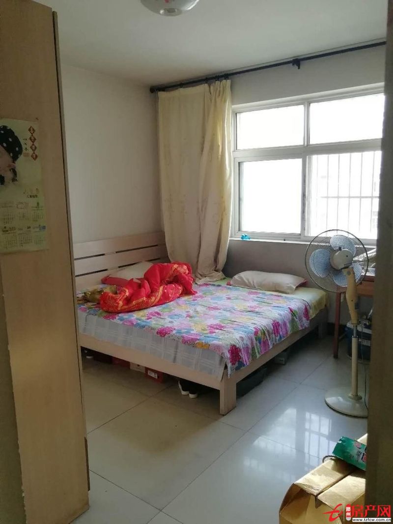 大同花園，3室1廳，北辛學(xué) 區(qū)，精裝，滿五，可貸，送儲藏室