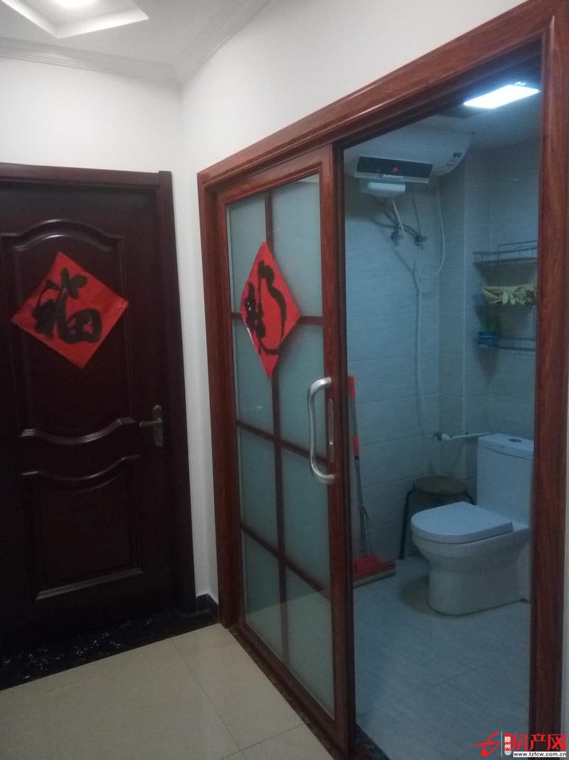 個(gè)人急售學(xué)精裝修拎包就住