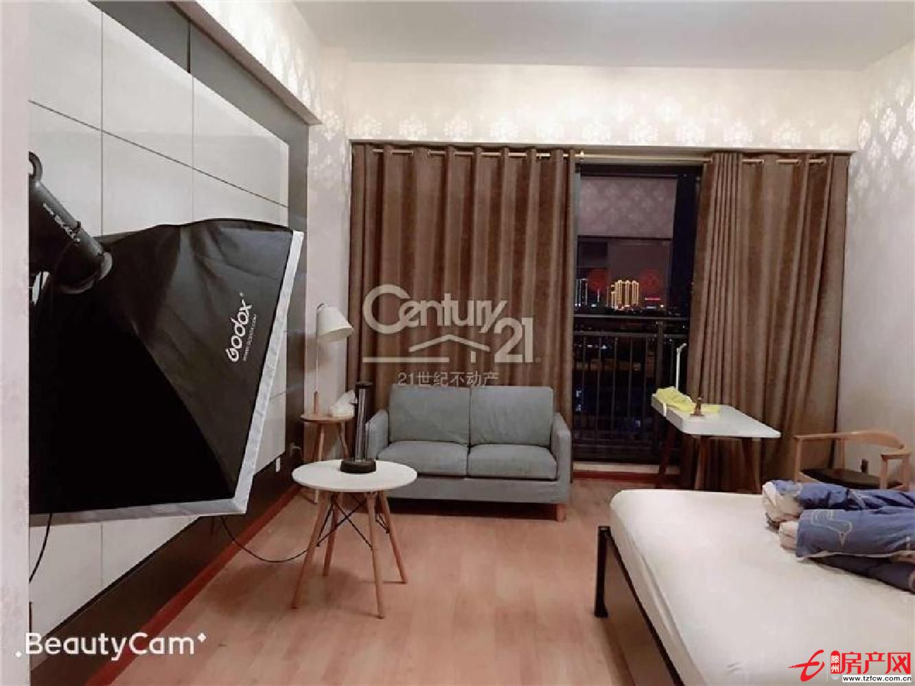 翔宇經(jīng)典公寓，豪華裝修，緊靠市政府，市民廣場