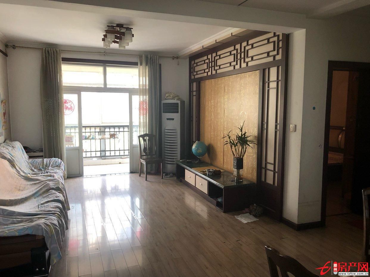 滕陽(yáng)麗都學(xué)區(qū)房環(huán)境優(yōu)美交通便捷設(shè)施齊全小平方大客廳多居室