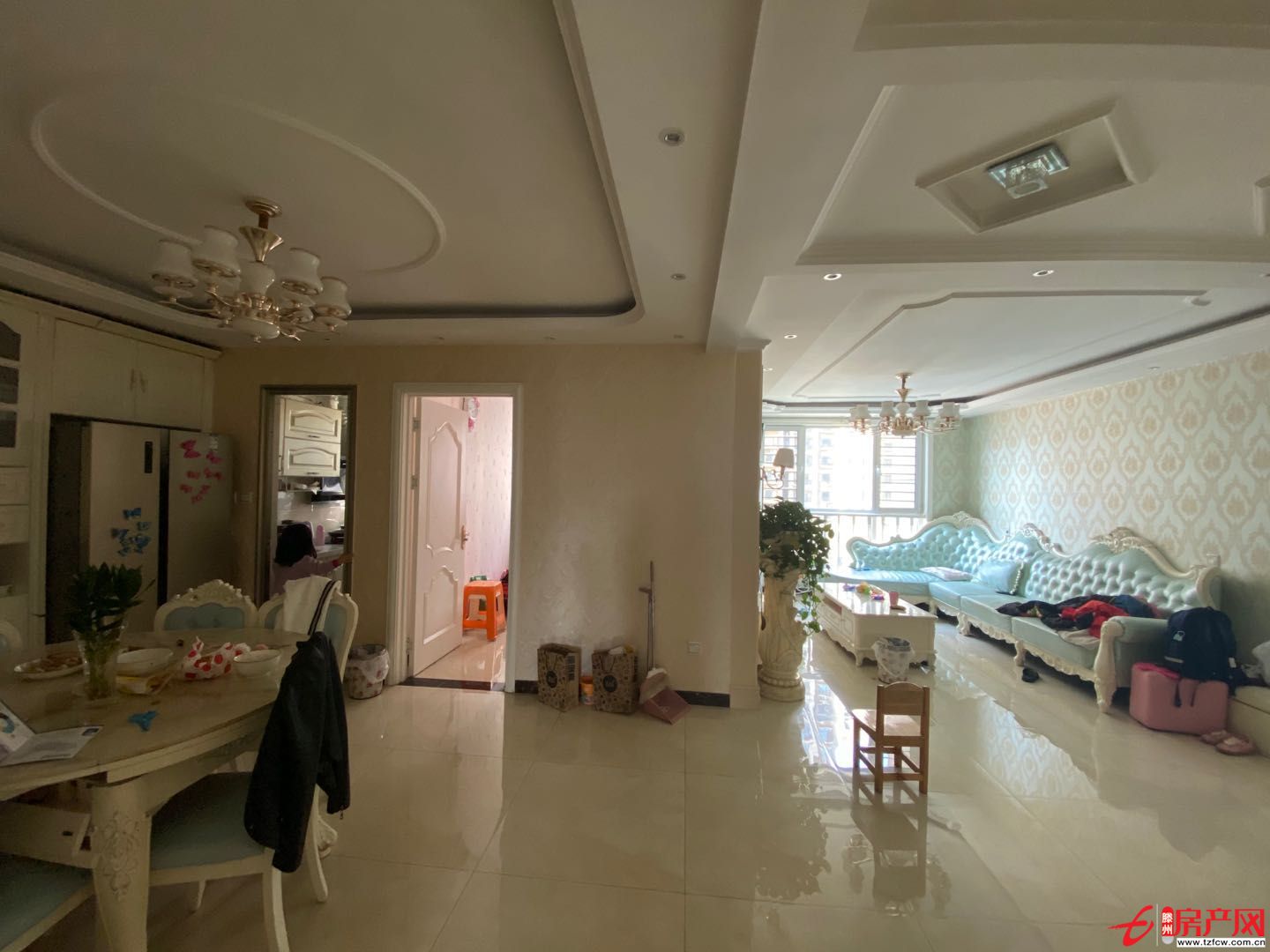 中央公館前排觀景房，精裝修，戶型好，拎包入住