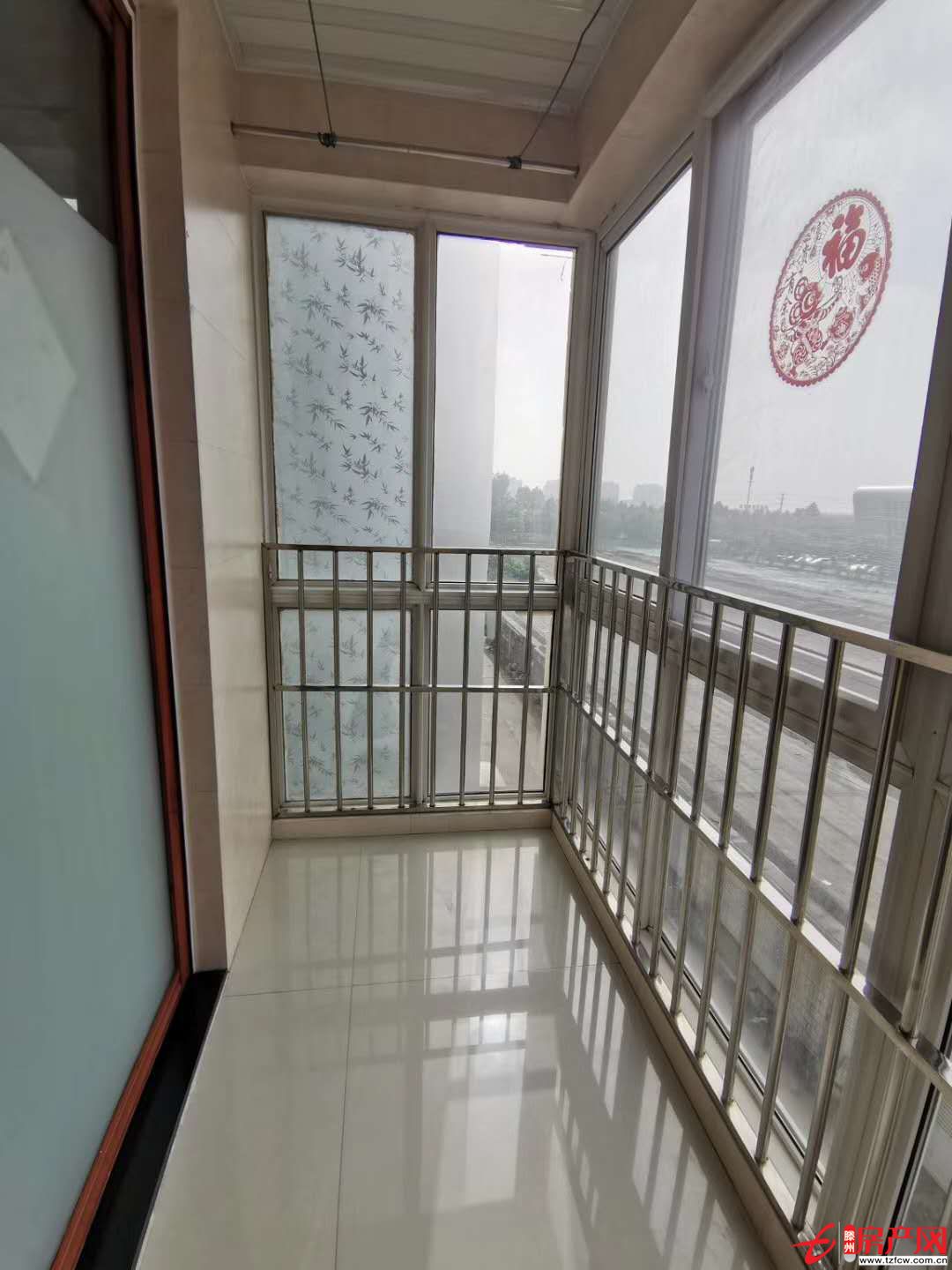 和諧康城好樓層，精裝，證滿兩年，可以貸款