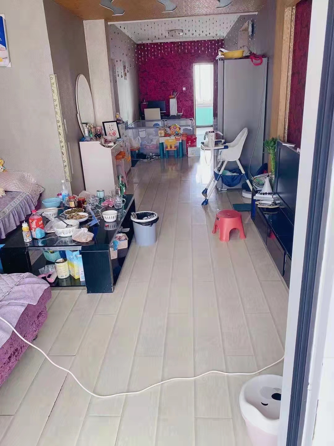 精裝修2室2廳1衛(wèi)98m21500元/月