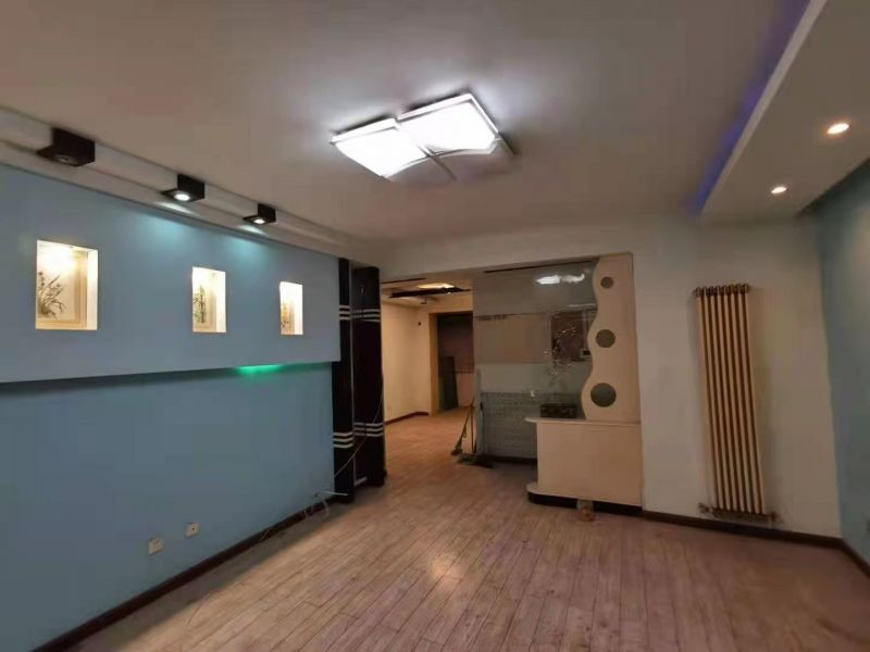 品質(zhì)小區(qū)！3室2廳1衛(wèi)136m2，，隨時(shí)看房。