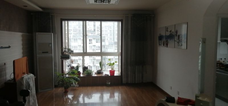 精裝修3室2廳1衛(wèi)146m29200萬元