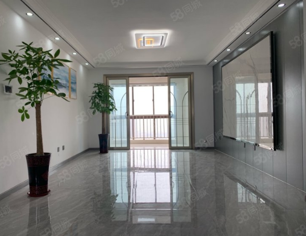 觀景房 精裝修未住 戶型好 采光刺眼 三室兩廳 急售價(jià)格便宜