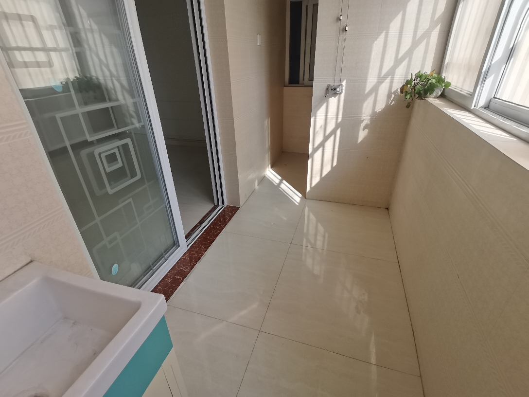 問天三期  精裝修2室2廳1衛(wèi)106m292.6萬元