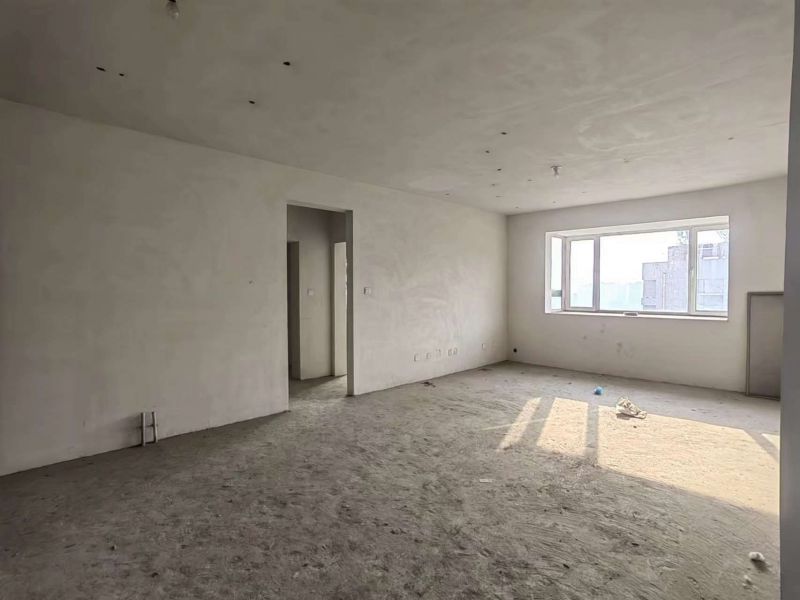 狀元府 毛坯大三室 前排全天采光不遮擋 證滿兩年 送儲