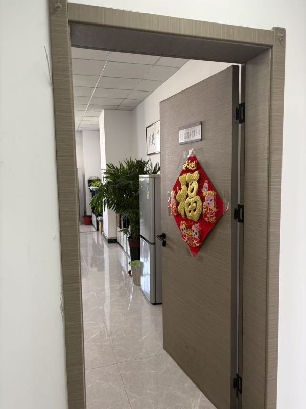 毛坯1室0廳0衛(wèi)73m22000元/月